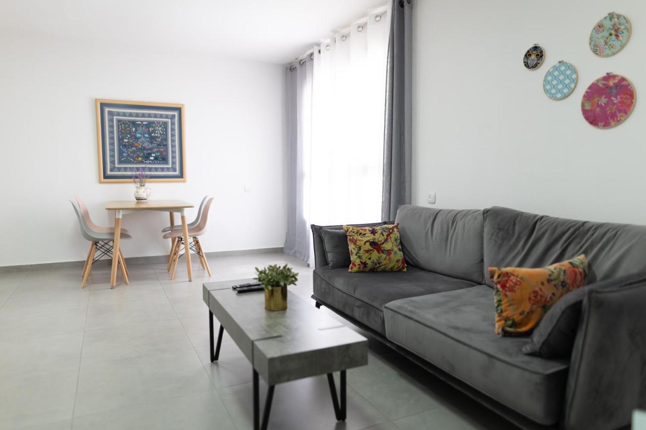 Bloom Apartment Eilat Bagian luar foto